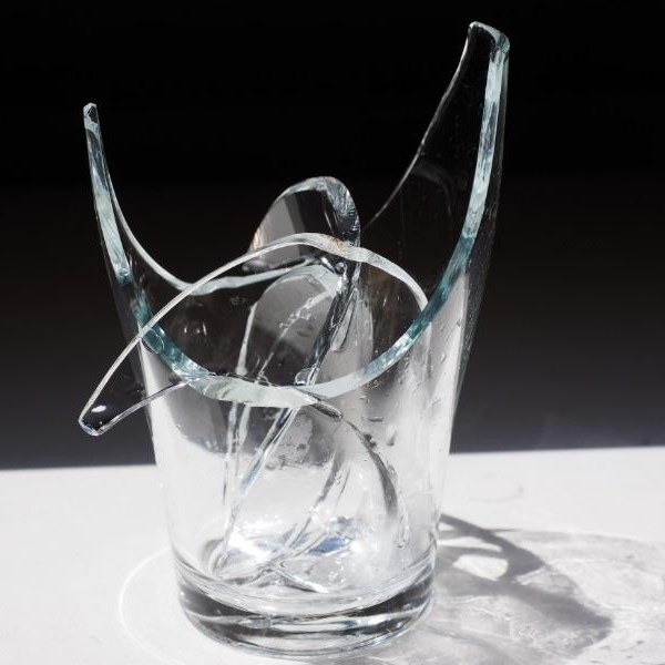Verre cassé en Cristal